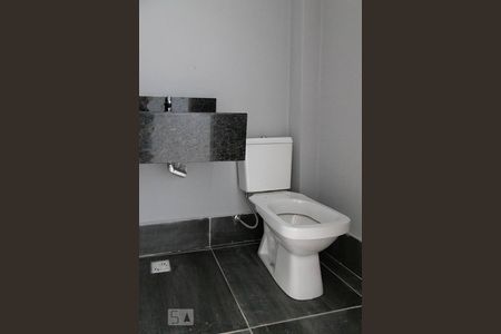 Lavabo de casa para alugar com 2 quartos, 75m² em Vargem Grande, Rio de Janeiro
