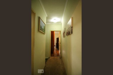 Casa à venda com 168m², 2 quartos e 1 vagaCorredor