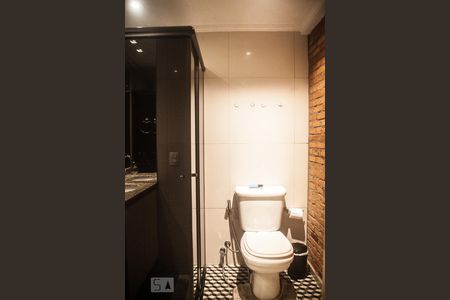 Banheiro da Suíte 1 de apartamento para alugar com 2 quartos, 90m² em Bela Vista, São Paulo