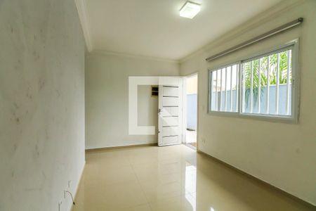 Casa de condomínio para alugar com 109m², 2 quartos e 2 vagasSala