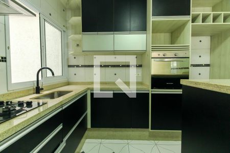 Casa de condomínio à venda com 109m², 2 quartos e 2 vagas Casa de condomínio à venda com 109m², 2 quartos e 2 vagasCozinha