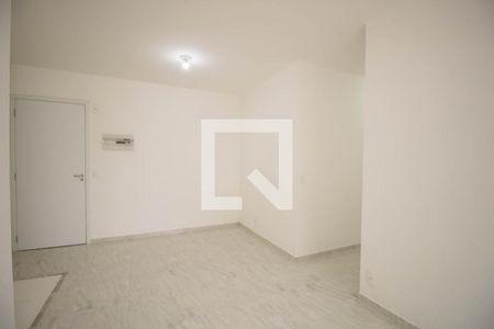 Sala de apartamento para alugar com 3 quartos, 66m² em Vila Independência, São Paulo