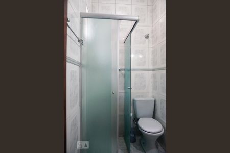 Casa à venda com 210m², 4 quartos e 2 vagas Casa à venda com 210m², 4 quartos e 2 vagasCasa 1 - Banheiro da Suíte