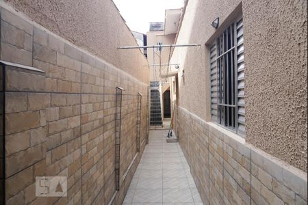 Casa à venda com 210m², 4 quartos e 2 vagas Casa à venda com 210m², 4 quartos e 2 vagasCorredor da Casa