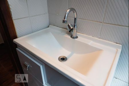 Casa à venda com 210m², 4 quartos e 2 vagas Casa à venda com 210m², 4 quartos e 2 vagasCasa 1 - Banheiro