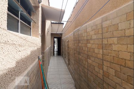 Casa à venda com 210m², 4 quartos e 2 vagas Casa à venda com 210m², 4 quartos e 2 vagasCorredor da Casa