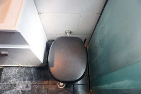 Casa à venda com 210m², 4 quartos e 2 vagas Casa à venda com 210m², 4 quartos e 2 vagasCasa 1 - Banheiro
