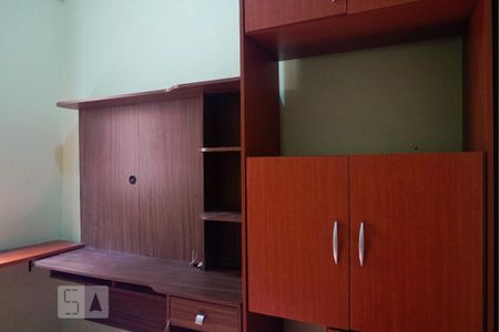 Casa à venda com 210m², 4 quartos e 2 vagas Casa à venda com 210m², 4 quartos e 2 vagasCasa 1 - Quarto 1