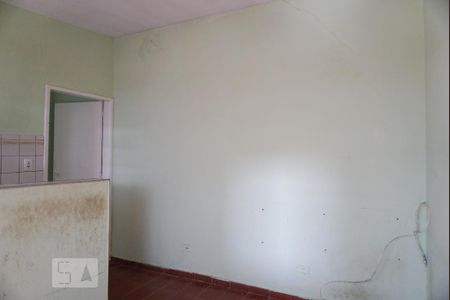 Casa à venda com 210m², 4 quartos e 2 vagas Casa à venda com 210m², 4 quartos e 2 vagasCasa 2 - Sala/Cozinha