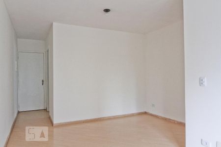 Sala de apartamento para alugar com 3 quartos, 65m² em Jardim Iris, São Paulo
