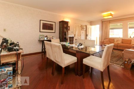 Sala de jantar de casa para alugar com 4 quartos, 271m² em Jardim Vera Cruz, São Paulo