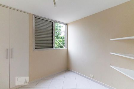 Quarto 1 de apartamento para alugar com 2 quartos, 55m² em Vila Água Funda, São Paulo