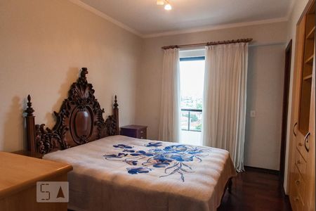 Apartamento à venda com 200m², 4 quartos e 4 vagasSuíte 3