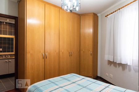 Apartamento à venda com 200m², 4 quartos e 4 vagasSuíte 4