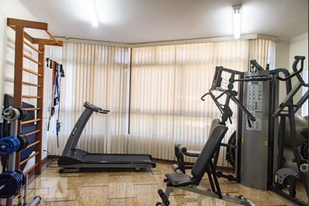 Apartamento à venda com 200m², 4 quartos e 4 vagasAcademia