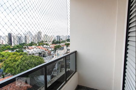 Apartamento à venda com 200m², 4 quartos e 4 vagasVaranda da suíte 3