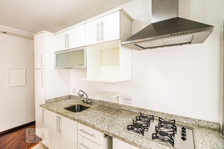 Cozinha de apartamento para alugar com 2 quartos, 47m² em Campo Belo, São Paulo