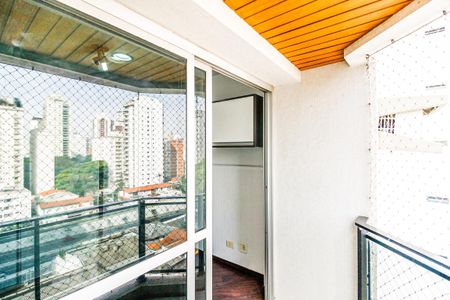 Varanda Quarto de apartamento para alugar com 2 quartos, 47m² em Campo Belo, São Paulo