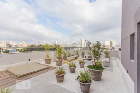 Apartamento para alugar com 35m², 2 quartos e 1 vaga Apartamento para alugar com 35m², 2 quartos e 1 vagaArea Comum