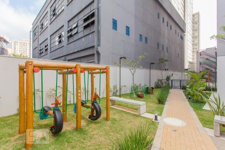 Apartamento para alugar com 35m², 2 quartos e 1 vaga Apartamento para alugar com 35m², 2 quartos e 1 vagaPlayground