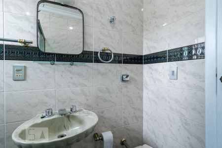 Apartamento à venda com 56m², 2 quartos e 1 vagaBanheiro