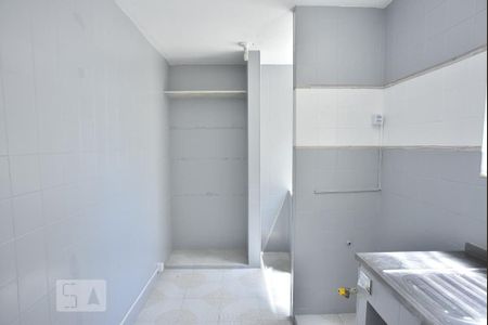 Apartamento à venda com 45m², 2 quartos e 1 vagaCozinha