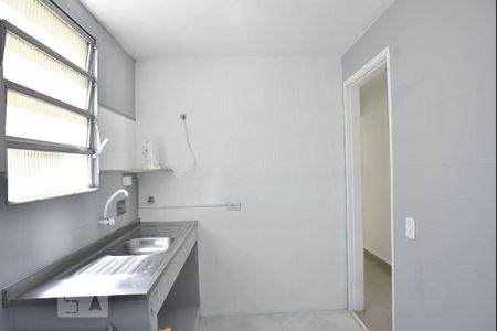 Apartamento à venda com 45m², 2 quartos e 1 vagaCozinha