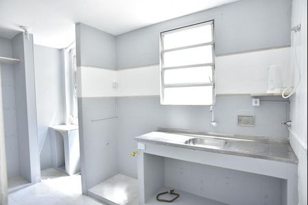 Apartamento à venda com 45m², 2 quartos e 1 vagaCozinha