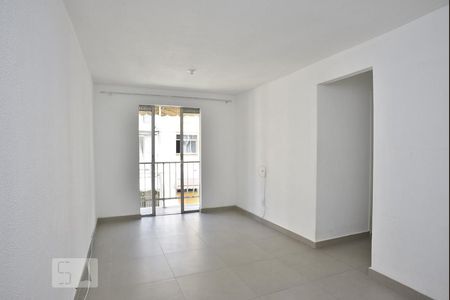 Sala de apartamento à venda com 2 quartos, 45m² em Taquara, Rio de Janeiro