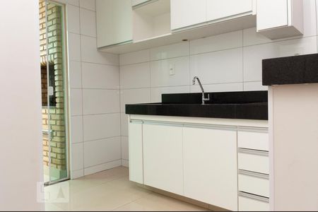 Apartamento para alugar com 60m², 2 quartos e 1 vagaCozinha