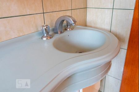 Casa à venda com 286m², 4 quartos e 4 vagas Casa à venda com 286m², 4 quartos e 4 vagasPia