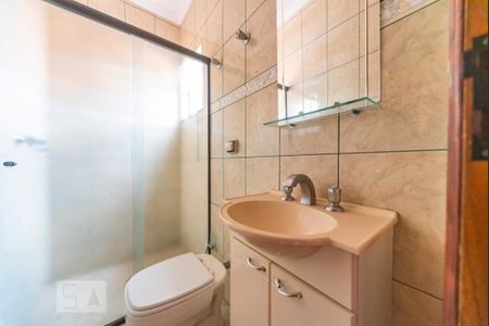 Casa à venda com 286m², 4 quartos e 4 vagas Casa à venda com 286m², 4 quartos e 4 vagasBanheiro do Quarto 3