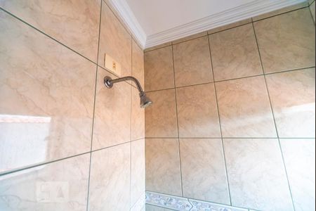 Casa à venda com 286m², 4 quartos e 4 vagas Casa à venda com 286m², 4 quartos e 4 vagasChuveiro