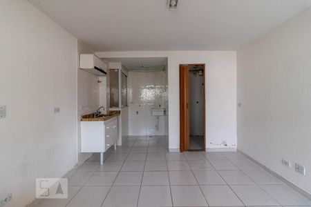 Quarto e Sala de kitnet/studio para alugar com 1 quarto, 20m² em Vila Baruel, São Paulo
