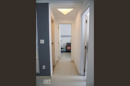Corredor de apartamento para alugar com 3 quartos, 144m² em Santa Maria, São Caetano do Sul