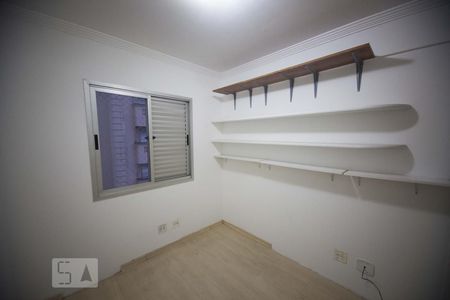 Apartamento à venda com 73m², 3 quartos e 2 vagasQuarto 02