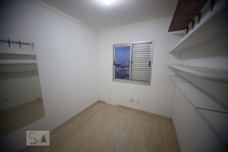 Apartamento à venda com 73m², 3 quartos e 2 vagasQuarto 02