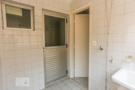 Apartamento para alugar com 65m², 2 quartos e 1 vaga Apartamento para alugar com 65m², 2 quartos e 1 vagaArea de serviço