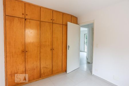 Apartamento para alugar com 65m², 2 quartos e 1 vaga Apartamento para alugar com 65m², 2 quartos e 1 vagaQuarto 2