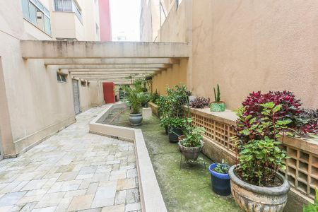 Apartamento para alugar com 65m², 2 quartos e 1 vaga Apartamento para alugar com 65m², 2 quartos e 1 vagaArea Comum