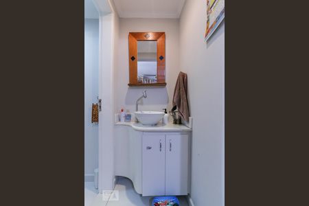 Apartamento à venda com 77m², 2 quartos e 1 vagaLavabo