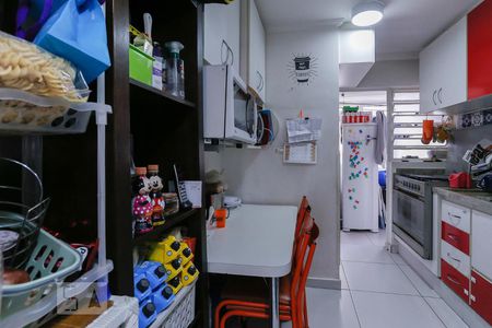 Apartamento à venda com 77m², 2 quartos e 1 vagaCozinha