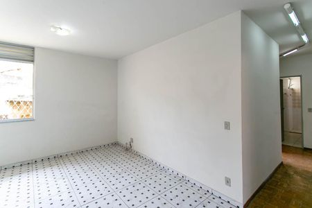Sala de apartamento para alugar com 3 quartos, 83m² em Santa Mônica, Belo Horizonte