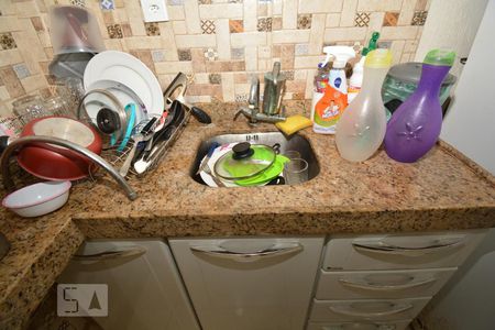 Apartamento à venda com 63m², 2 quartos e 1 vagaCozinha - Armários