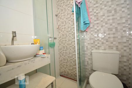 Apartamento à venda com 63m², 2 quartos e 1 vagaBanheiro Social