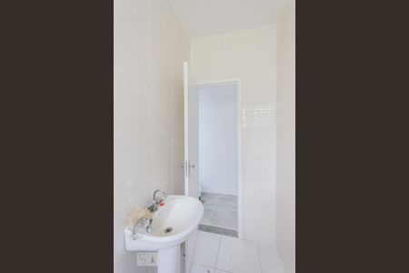 Casa de condomínio para alugar com 120m², 2 quartos e 1 vaga Casa de condomínio para alugar com 120m², 2 quartos e 1 vagaBanheiro Social 2