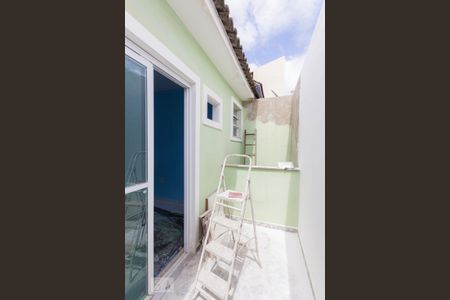 Casa de condomínio para alugar com 120m², 2 quartos e 1 vaga Casa de condomínio para alugar com 120m², 2 quartos e 1 vagaVaranda