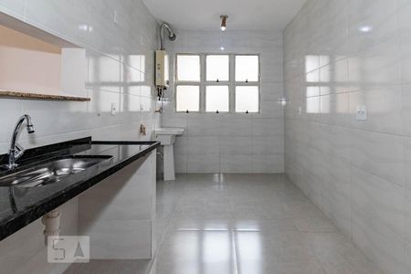 Apartamento à venda com 74m², 3 quartos e 1 vaga Apartamento à venda com 74m², 3 quartos e 1 vagaCozinha