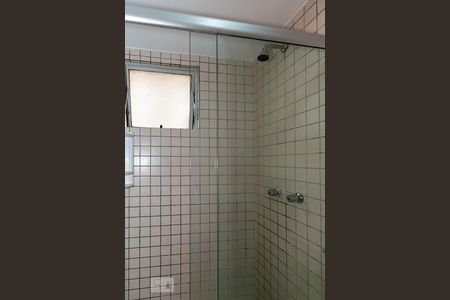 Apartamento à venda com 74m², 3 quartos e 1 vaga Apartamento à venda com 74m², 3 quartos e 1 vagaBanheiro da Suíte