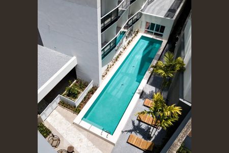 Studio à venda com 24m², 1 quarto e sem vaga Studio à venda com 24m², 1 quarto e sem vagaÁrea comum - Piscina